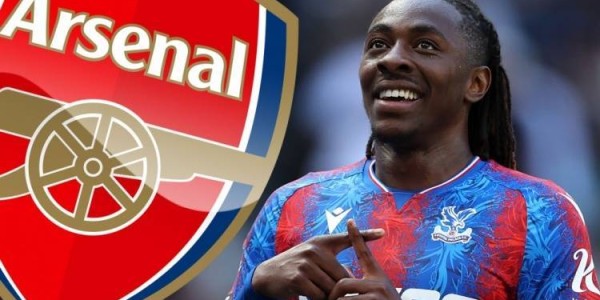 分期！英媒：阿森纳想分期签埃泽&amp;amp;每期2000万 约克雷斯售价7000万