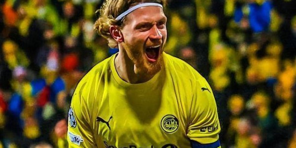 欧冠：博德闪耀主场三球完胜 国际米兰客场1-3陷绝境