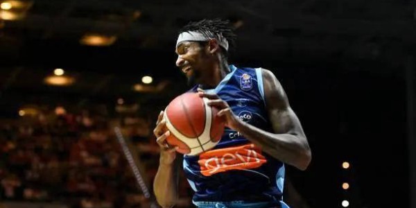 前太阳球员将加盟法甲联赛，他在欧洲赛场表现如何？