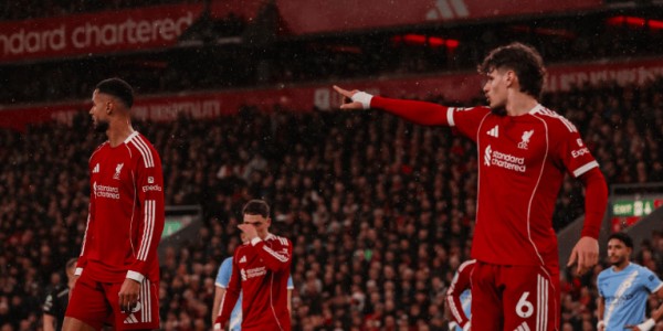 8场狂赚9000万英镑!英媒曝利物浦无缘欧冠将损失2亿英镑，斯洛特将被解雇