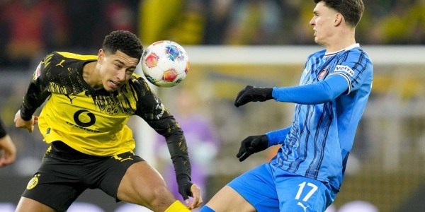 拜仁怕不怕：3-2，德甲第2豪取4连胜，一夜追到仅差领头羊6分