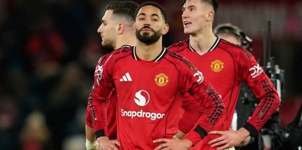 7650万先生9场0球！曼联亿元锋线集体哑火，靠替补奇兵遮羞