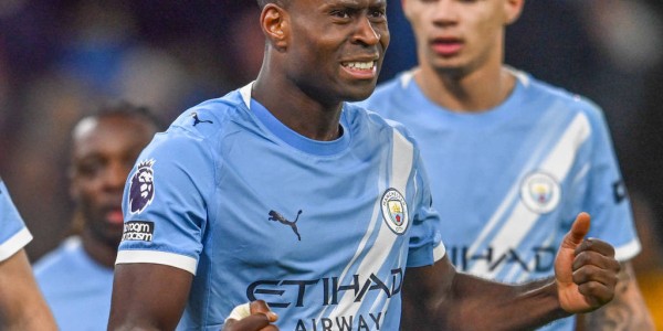 英超积分榜：曼城重返胜利轨道 曼联若成功阻击阿森纳进前四